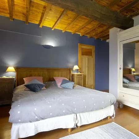 Le Domaine Du Mont De Gez 3*