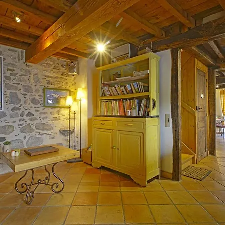 Le Domaine Du Mont De Gez Guest house Arras-en-Lavedan