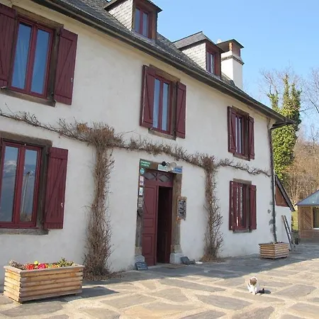 Le Domaine Du Mont De Gez Guest house