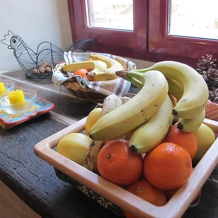 Le Domaine Du Mont De Gez Guest house